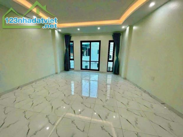 BÁN NHÀ PHÂN LÔ 2 THOÁNG 11,5 TỶ 45m 6 TẦNG MT 5m GARA Ô TÔ 7 CHỖ XUÂN LA TÂY HỒ - 2