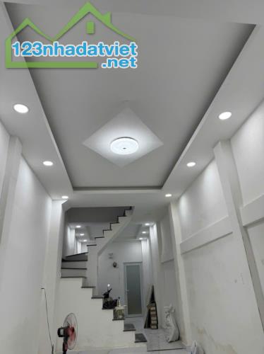 án nhà hẻm xe hơi Nguyễn Trãi, 46m2, 3 tầng, 5PN, HĐT 20tr/th, 7 Tỷ 8 - 1