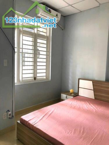 Cần tiền bán nhà Võ Thành Trang P11 Tân Bình Dt 90m2 Giá 2,7tỷ lh@932861530 Vân - 2