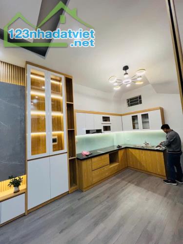 BÁN NHÀ MỸ ĐÌNH - 35M², NHÀ 5 TẦNG, CÁCH Ô TÔ ĐỖ CHỈ VÀI BƯỚC CHÂN HƠN 6 TỶ XÍU - 2