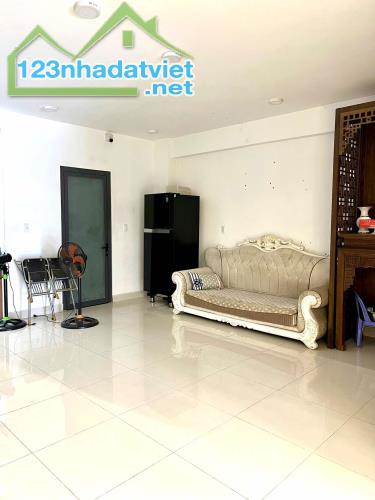 BÁN MẶT TIỀN HIỆP THÀNH KINH DOANH ĐỈNH - QUẬN 12 🌹181m2 - (5*20)🌹 Vị trí siêu đẹp, kinh