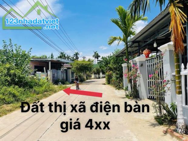 ven Đà Nẵng cách cầu vượt hoà cầm 15p