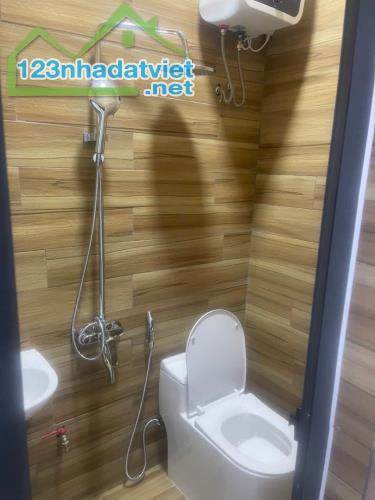 Nhà ngõ 156 Dương Văn Bé, HBT: dt26m2, 3 tầng, mt 4m, 💵3.8 tỷ - 5