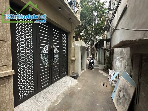 (Siêu Phẩm) Tòa Apartment xây mới 56m2 x 17P tại Xuân La - Dòng tiền 80 triệu/tháng - tin - 1