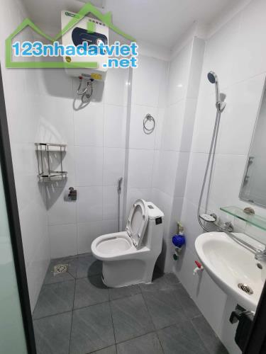 Chính chủ bán nhà 1 tầng phố Nguyễn Chính 31,2m2 giá 2.3 tỷ - 2