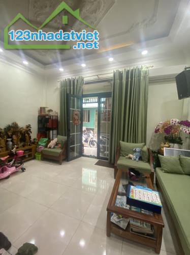 Bán nhà Khu Tân Thành Đường 5.4 x 12m, 4.9 tỷ, 2 phòng ngủ - 2