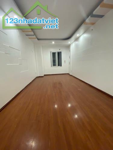 Bán nhà 5 tầng, 38m², 4PN, 4WC, Vĩnh Hưng - Hoàng Mai - 5.2 tỷ - 4