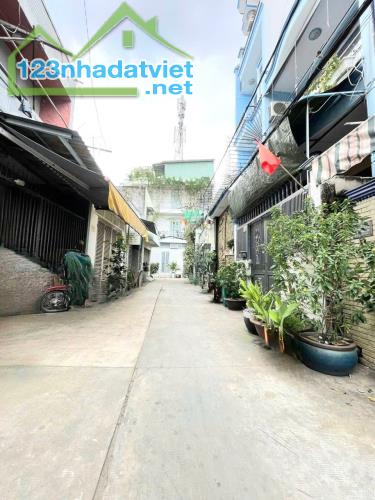 [ TÂN PHÚ ]  P.PHÚ THẠNH - HẺM XE HƠI THÔNG CẬP CỬA - 60M2 - CÔNG NHẬN ĐỦ - 2TẦNG - 5 TỶ.