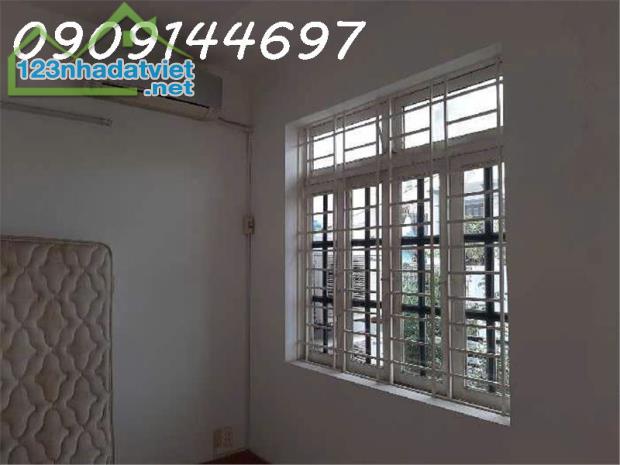 Bán Nhà 2 đường TÂN THỚI HIỆP 21, phường TTH, Q12, dt 56,7m2 (4,4mx12,9m). Hẻm 5m Giá - 3