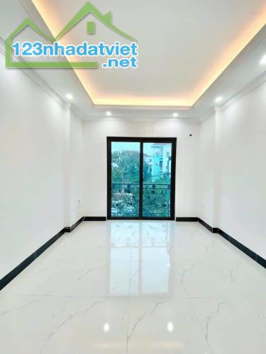 Bán nhà riêng Kim Chung, Hoài Đức. Căn góc 30m2 ngõ Ôtô đỗ cửa. Cách 170m đến Tỉnh Lộ 422B - 3