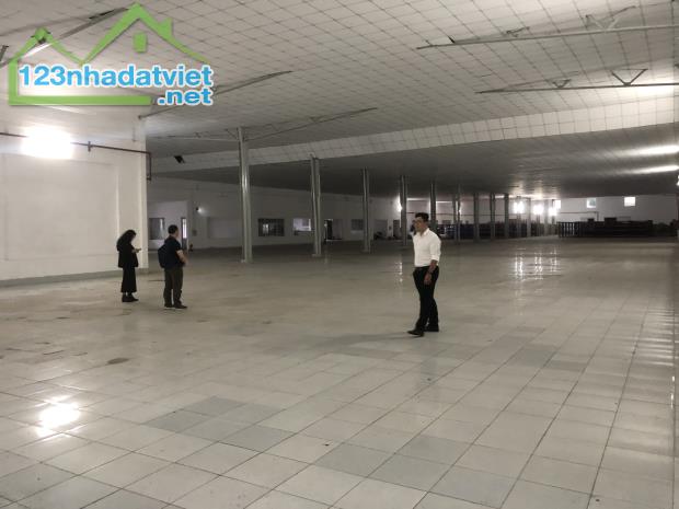 Kho xưởng cho thuê Phan Huy Ích Tân Bình 2500m2, 3500m2