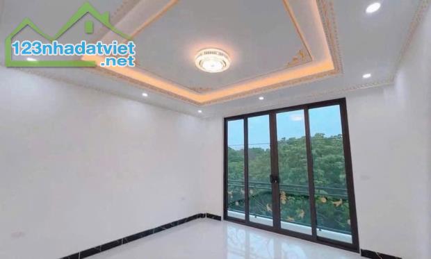 Nhà đẹp ở ngay thanh liệt kim giang 30mx 5,5 tầng , giá chỉ 5,2tỷ - 3