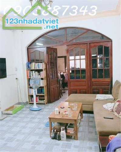 Bán Nhà MT Đường Nguyễn Kiệm - Quận Phú Nhuận - 5 Tầng- 80m2 - Nhỉnh 16Tỷ  .