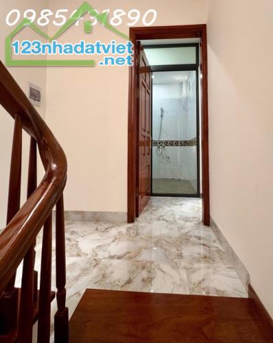 BÁN NHÀ KIM NGƯU HBT HN, 
37m² x 5 tầng, giá nhỉnh 8 (có thương lượng)