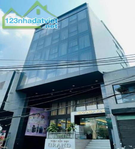 Bán Nhà Mặt Phố Núi Trúc, Ba Đình DT 185m2 x 13,5T, MT 8m, Giá Rất Tốt.