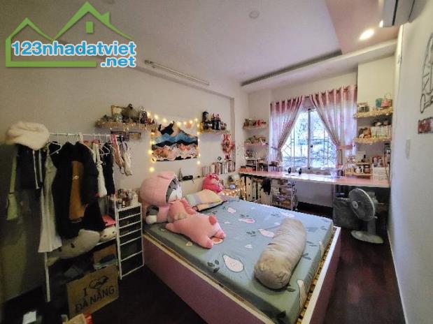 Bán Đất tặng Biệt Thự 3 tầng 101m2 có 8 tỷ 6 Phạm Văn Chiêu Phường 9 Gò Vấp Hồ Chí Minh