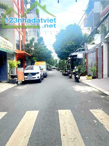 BÁN NHÀ P17 GÒ VẤP- ĐƯỜNG 10M- 5X17M- 4 TẤNG- NGAY CITYLAND- 13.X TỶ - 3