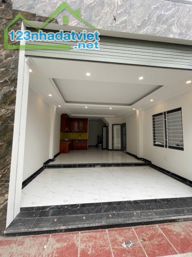 CẦN BÁN NHÀ #PHÚCLỢI, LONG BIÊN DT: 50m².  6 tầng.   MT: 5m.   G.i.á: 7.95tỷ. - 1