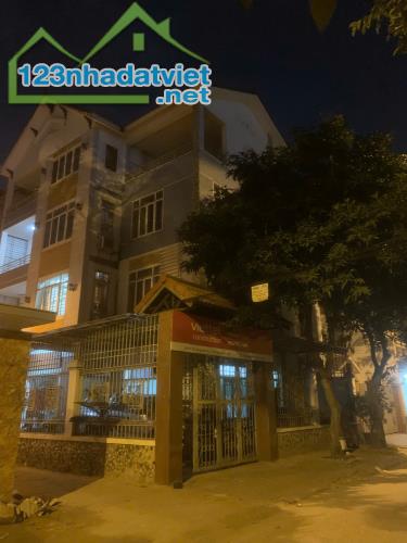 Bán Biệt thự phố phân lô Quan Nhân, Thanh Xuân, 222m2, 5 tầng, giá hơn 4x tỷ TL