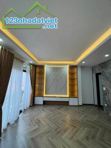 BÁN NHÀ AN LẠC, TRÂU QUỲ. 35M2 * 4 TẦNG * 4 TỶ. NHÀ MỚI, FULL NỘI THẤT