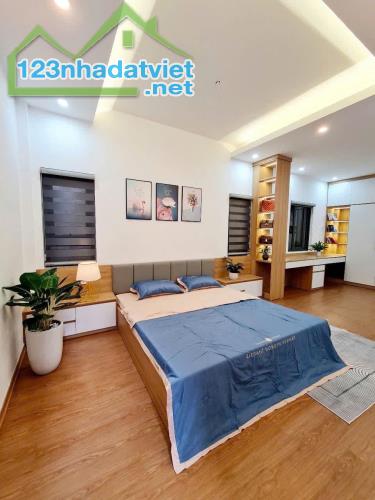 CHỈ 8 TỶ - 45M2 AN DƯƠNG - 5T KHUNG CỘT - 2 THOÁNG - KINH DOANH - Ô TÔ - ĐẦU TƯ - 09834582 - 1