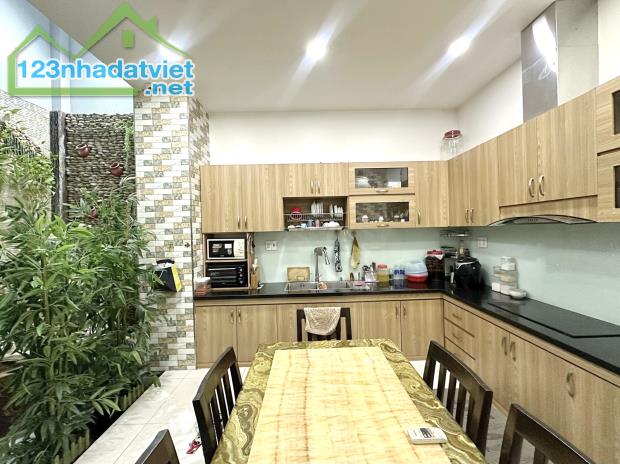 BÁN NHÀ MẶT TIỀN QUẬN 6 KINH DOANH SẦM UẤT - CHỦ XUẤT NGOẠI ĐỊNH CƯ THIỆN CHÍ BÁN GẤP - 3