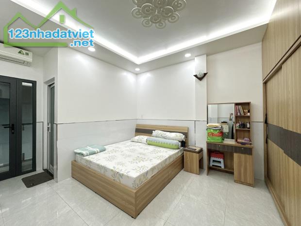 BÁN NHÀ MẶT TIỀN QUẬN 6 KINH DOANH SẦM UẤT - CHỦ XUẤT NGOẠI ĐỊNH CƯ THIỆN CHÍ BÁN GẤP - 2