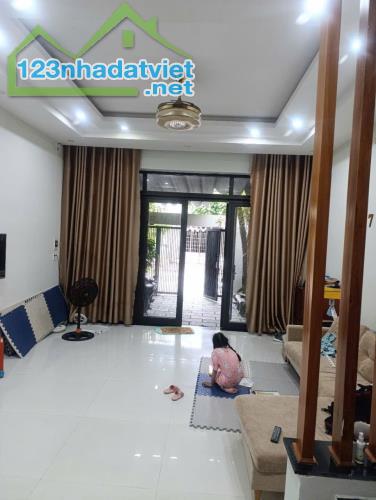 4.4 TỶ| BÁN NHÀ 2 TẦNG - GẦN KHU BIỆT THỰ NHÀ GIÀU EURO VILLA - CẦU RỒNG SƠN TRÀ