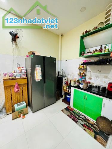 NHÀ MỚI ĐẸP - HẺM XE HƠI KIA - 47M² - GẦN CHỢ TRẦN VĂN QUANG,TÂN BÌNH - NHỈNH 5 TỶ - 1