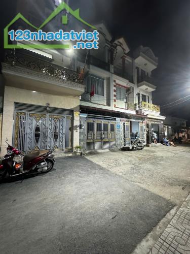 Bán Nhà HXH Quay Đầu Đường Liên Khu 4-5 - Bình Tân - 4 x 22m - 3.8 Tỷ - 1