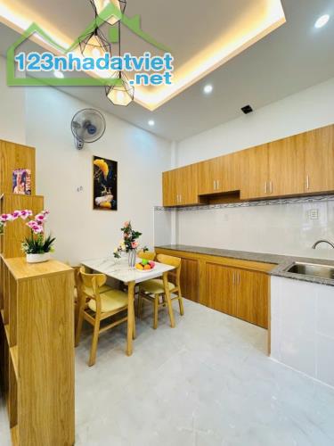 Nhà mới 42m2 Quang Trung phường 10 tặng nội thất nhỉnh 4 tỷ - 2