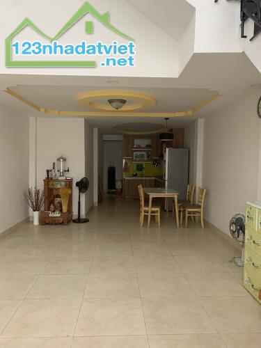 Giảm 200 tr bán gấp nhà HỒ VĂN HUÊ, PN,  40m2, 4.1 tỷ