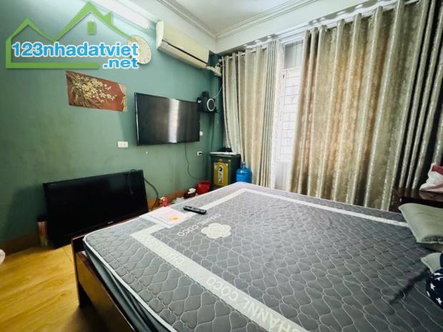 GIÁ ĐẦU TƯ HOẶC Ở- NHÀ PHÚ ĐÔ,TIỆN ÍCH BẠT NGÀN, 46M2, 3T, 5.4 TỶ CÓ BỚT