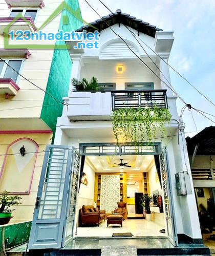 Chủ bán nhà Phan Huy Ích P12 Gò vấp 56m² 4x14m giá rẻ 5.18 tỷ.