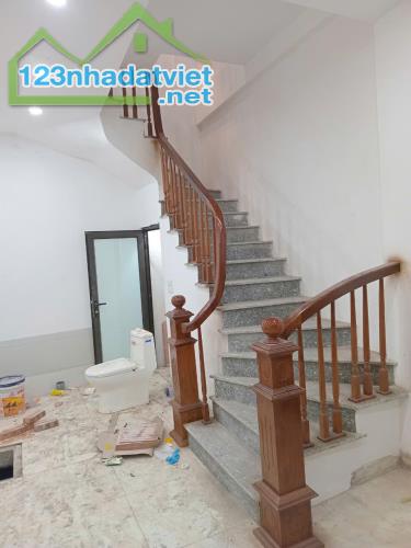 Bán nhà - Quan Nhân - Thanh Xuân, 11.5 Tỷ - 41 m2 x 6 Tầng Thang Máy - 5