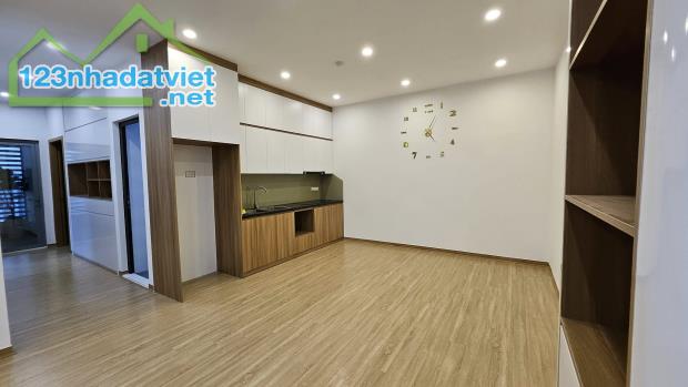 Chính chủ cần bán căn hộ 105m² chung cư MHD Trung Văn, Mộ Lao, Hà Đông, Giá rẻ 7.x tỷ.