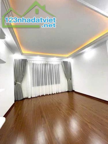 - SIÊU PHẨM TRẦN CUNG 57M2 ,MT 4M , 5TẦNG GIÁ CHỈ 11,5 TỶ LH :0989326141 - 2