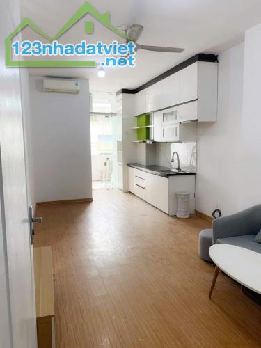 Duy nhất căn giá cực tốt tầng đẹp tòa CT10 Đại Thanh 47m TK 2PN, Sổ đỏ,, giá 2.24 tỷ