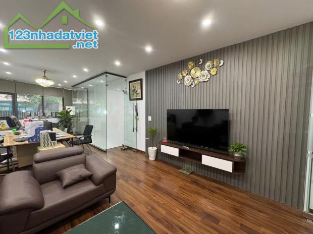 Bán nhà Mặt phố Thanh Liệt, 100m2, 6 tầng thang máy - 30 tỷ - Vị trí siêu ngon