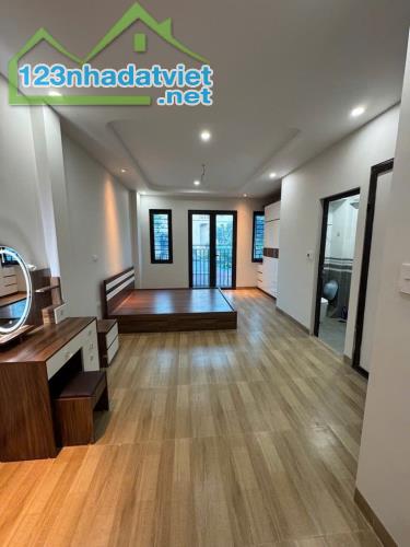 Bán nhà Thanh Lãm - Hà Đông, 39m2 chỉ 6,5 tỷ. Full Nội thất ở luôn