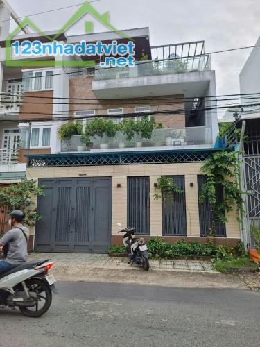 Biệt thự (8x21) mặt tiền nhánh 10m Lê Thị Riêng, Thới An, Quận 12 giá rẻ 13.9 tỷ