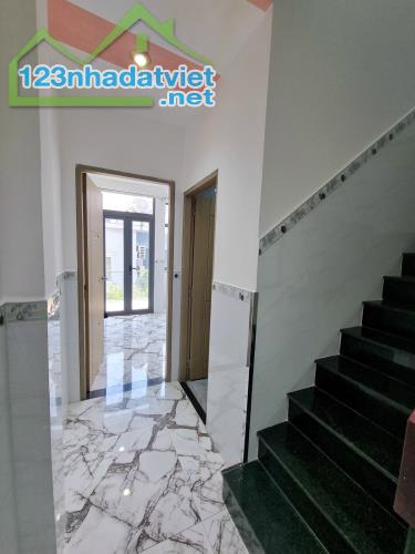 Bán nhà hẻm rộng Trần Xuân Soạn,P.Tân Hưng,Q.7,dt: 4 x 12 nhà xây 2 lầu 5 Tỷ 3. - 5