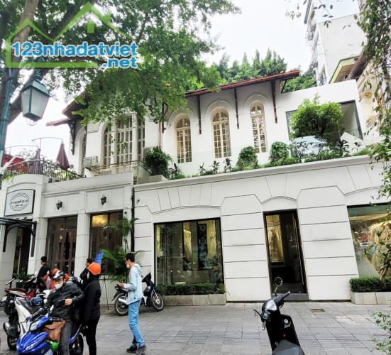 Bán Nhà Mặt Phố Xuân Diệu, Tây Hồ DT 290m2 x MT rộng:12,5m. Giá Siêu Rẻ.