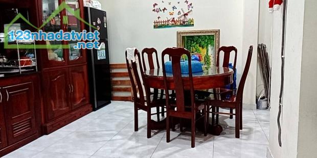 Mặt tiền hẻm xe hơi, nhà 4 tầng, 102 Huỳnh tấn Phát, trung tâm quận 7, 60m2, Giá chỉ 6.6tỷ - 1