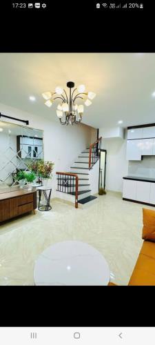 - SIÊU PHẨM CẦU GIẤY  34M2 ,MT 4M , 4TẦNG GIÁ CHỈ 5,85 TỶ LH :0989326141
