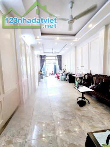 NHÀ MẶT TIỀN TÂN CHÁNH HIỆP QUẪN 12- 100M2, 3 TẦNG, VÀO Ở NGAY CHỈ 7 TỶ 800 TL