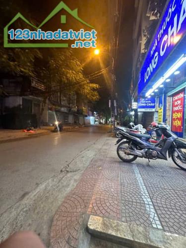 Bán nhà đưởng Bưởi ô tô đỗ cửa 42m 4 tầng ngõ thông giá 6.8 tỷ - 3