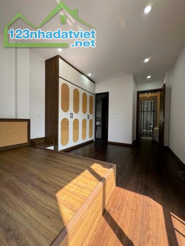 Nhà TÂY HỒ 32m2 x 6 tầng thang máy, ngõ thông thoáng. - 1