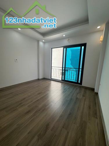 Bán nhà Dương Văn Bé sát Times city. DT 45m2x5T xây mới- 2 thoáng có khoang chờ thang máy. - 1