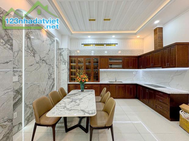 bán nhà quận 7 nguyễn thị thập. Dt: 5 x 12m, 2 lầu, sân thượng, hoàn công đủ - 3